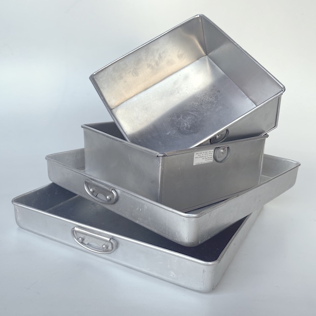 CAKE TIN, Square